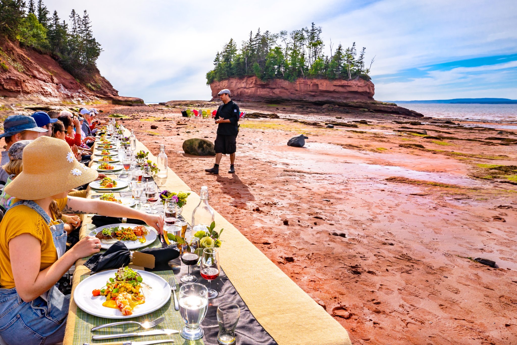 Dining on the ocean floor