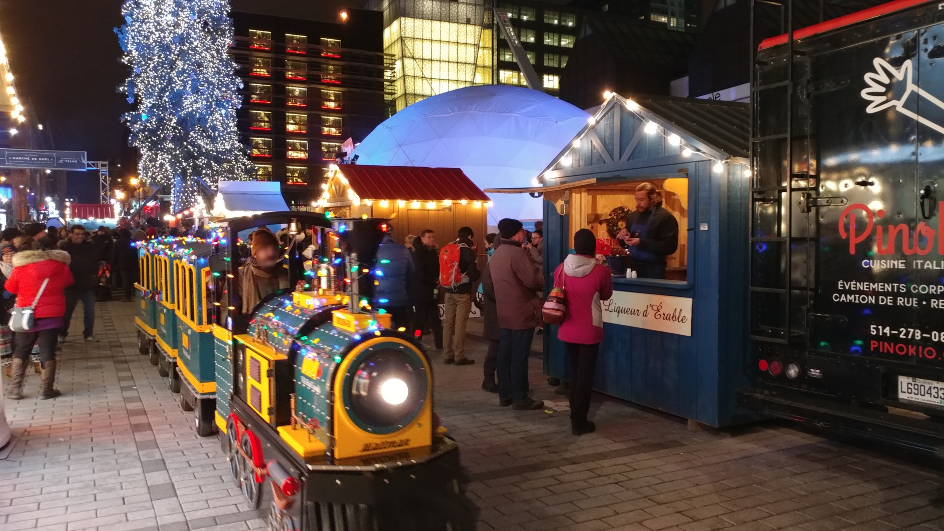 Le Grand Marché de Noël de Montréal TQ 014478