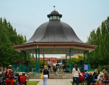 Maple ridge ale trail33 Music in the Memorial Peace Park General Maple Ridge BC Ale Trail